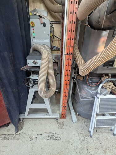 PXL_20251101_212617794