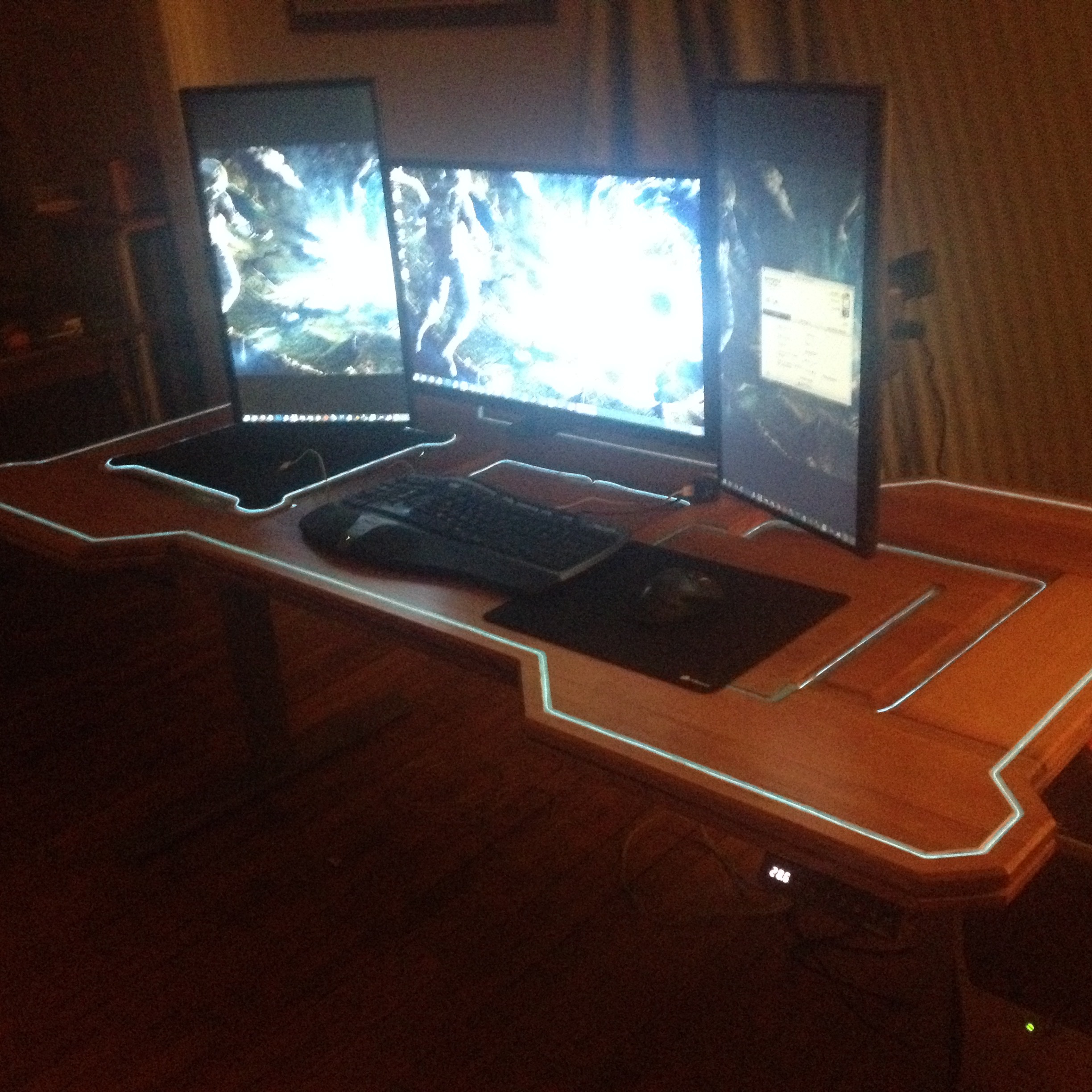 Very Cool Tron Desk Made From A Door General Lounge Vhs